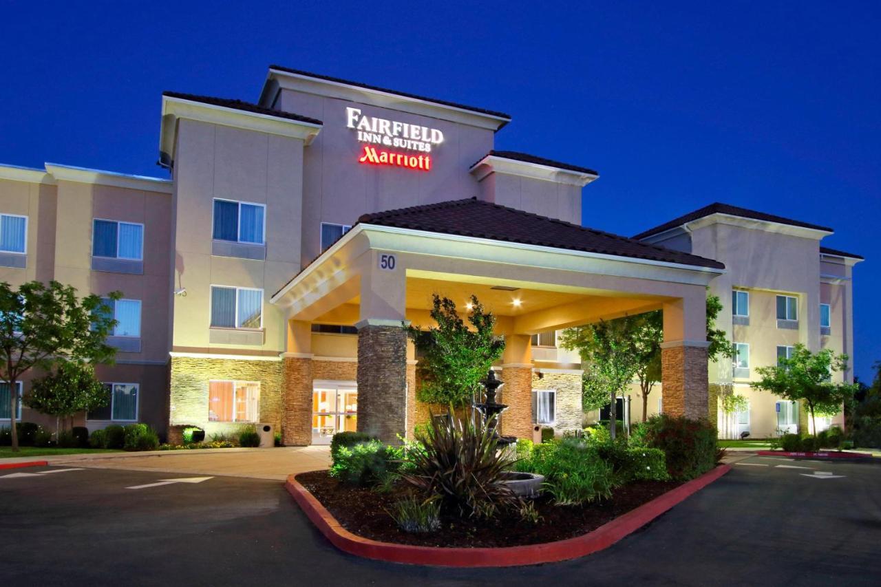 Fairfield Inn & Suites Fresno Кловис Экстерьер фото