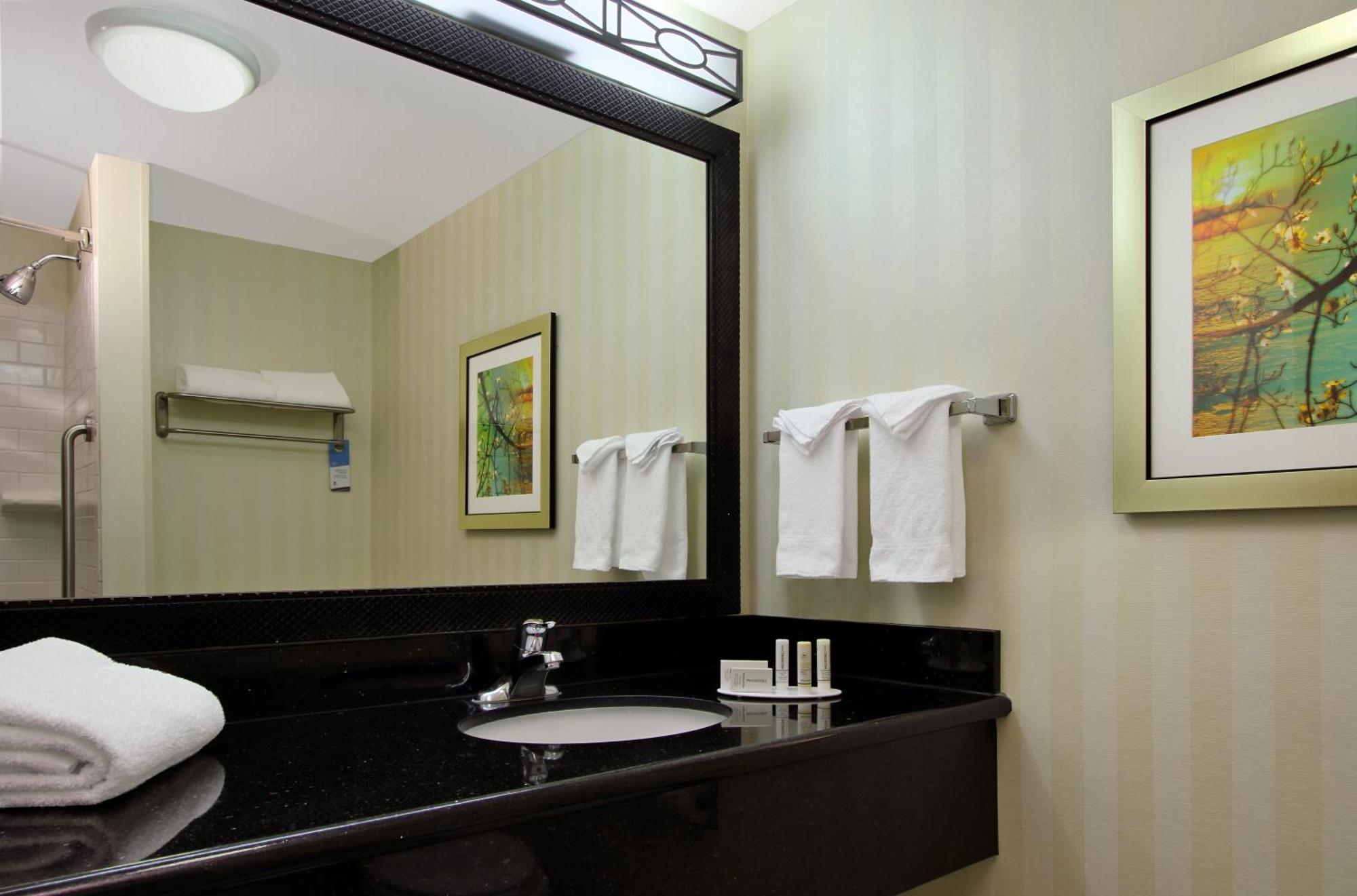 Fairfield Inn & Suites Fresno Кловис Экстерьер фото