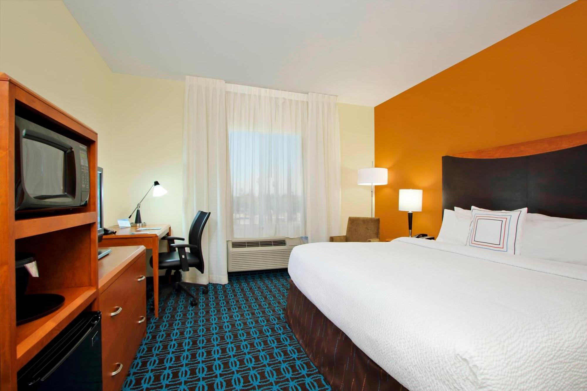 Fairfield Inn & Suites Fresno Кловис Экстерьер фото